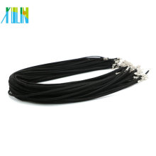 Collar de cordón de gamuza plano negro de 2.6 mm ajustable con cierres y extensores Accesorios de níquel de 19 pulgadas, 100 piezas / paquete, ZYN0005